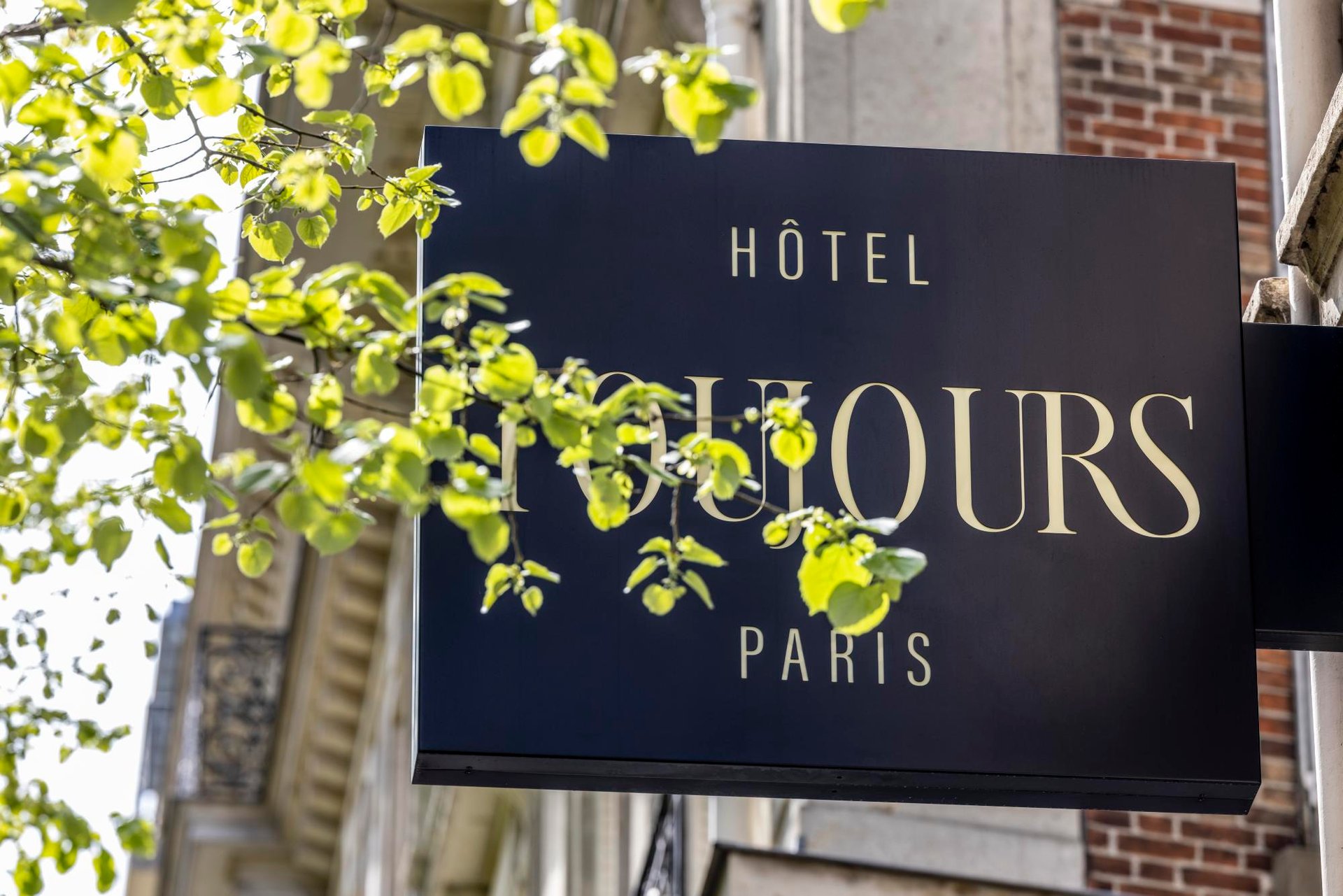 Hotel Toujours Front